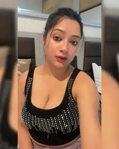 Call Girls Service Renapur